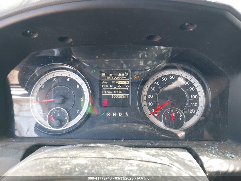 2018 RAM 1500 SLT  4X2 6'4 BOX - 1C6RR6GG7JS303857