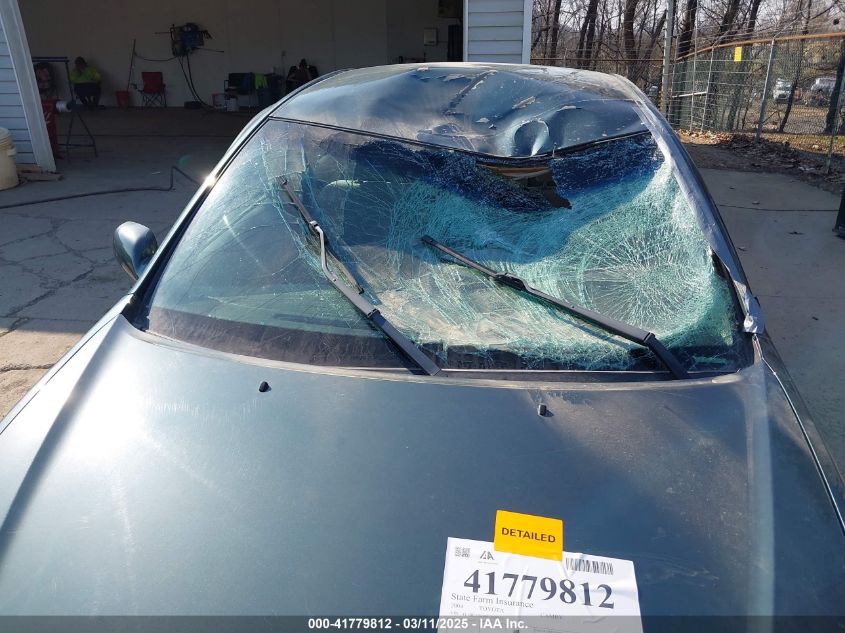 2004 Toyota Camry Le VIN: 4T1BE32K94U369332 Lot: 41779812