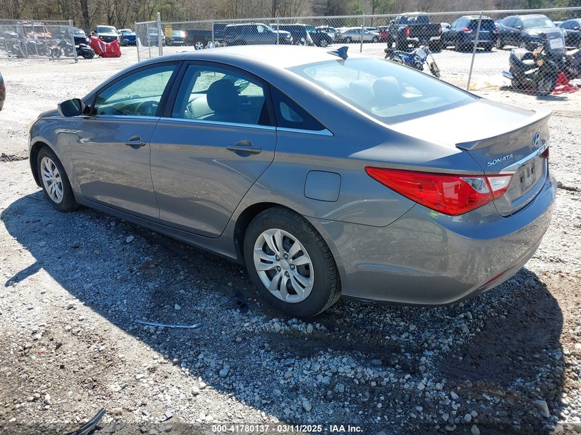 2011 HYUNDAI SONATA VIN: 5NPEB4AC0BH065923