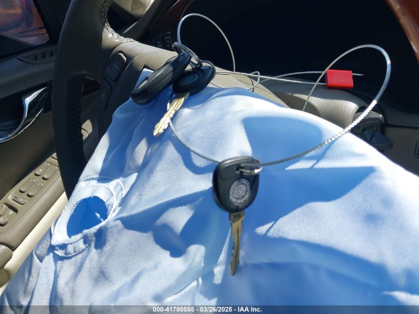 2001 Cadillac Deville Dts VIN: 1G6KF57931U282835 Lot: 41780555