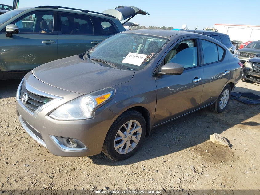 2017 NISSAN VERSA 1.6 SV - 3N1CN7APXHL810997