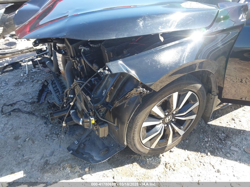 2022 HONDA CIVIC VIN: 19XFL1H7XNE003852