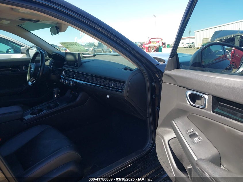 2022 HONDA CIVIC VIN: 19XFL1H7XNE003852