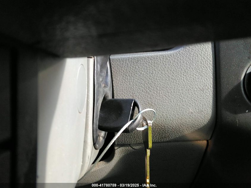 2001 Ford F-150 Lariat/Xl/Xlt VIN: 1FTRX18L81NB69162 Lot: 41780759