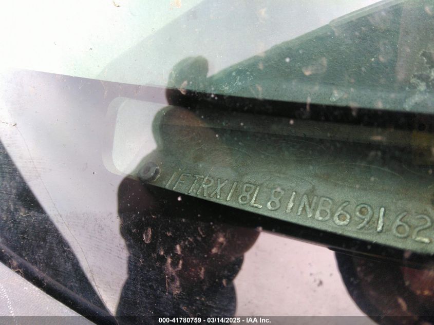 2001 Ford F-150 Lariat/Xl/Xlt VIN: 1FTRX18L81NB69162 Lot: 41780759