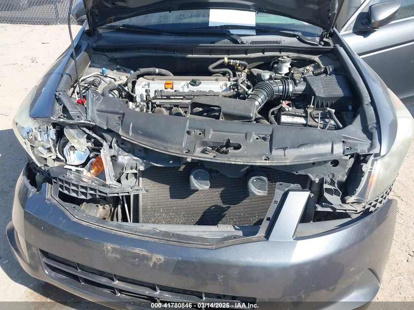2008 HONDA ACCORD VIN: 1HGCP26498A132115