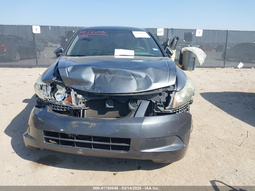 2008 HONDA ACCORD VIN: 1HGCP26498A132115