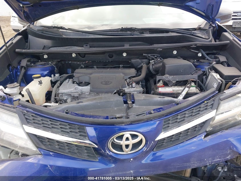 2015 TOYOTA RAV4 LE - 2T3BFREV2FW277169