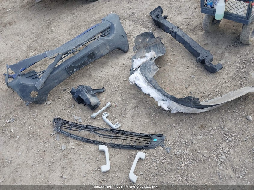 2015 TOYOTA RAV4 LE - 2T3BFREV2FW277169