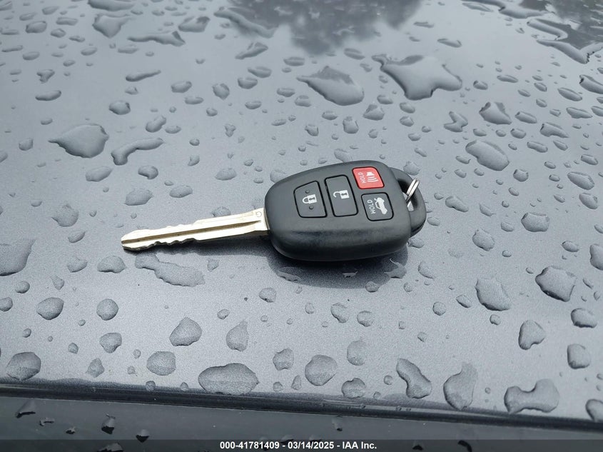 2012 TOYOTA CAMRY VIN: 4T1BF1FK0CU191112