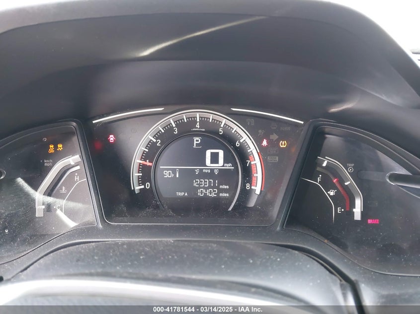 VIN 19XFC2F57HE067214 2017 HONDA CIVIC LX