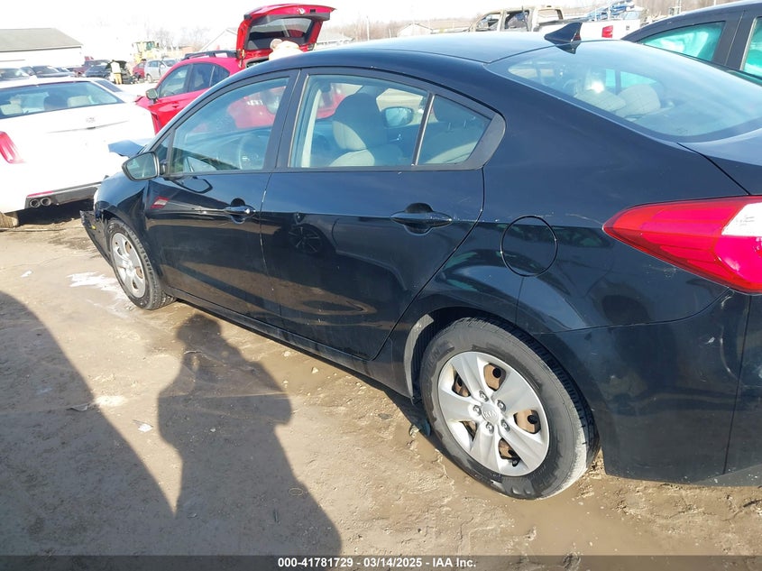 2016 KIA FORTE LX - KNAFK4A65G5518839