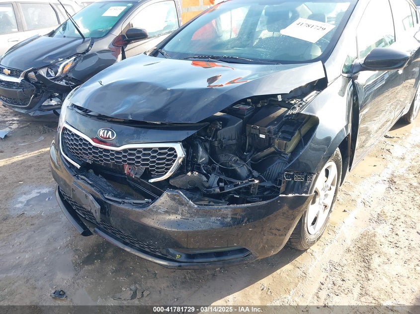 2016 KIA FORTE LX - KNAFK4A65G5518839