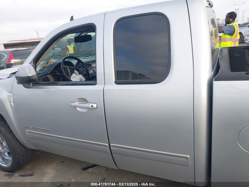 2012 CHEVROLET SILVERADO 1500 VIN: 1GCRCTE08CZ116359
