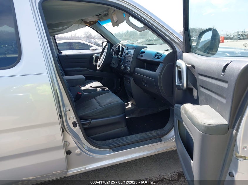 2006 HONDA RIDGELINE VIN: 2HJYK16246H575424