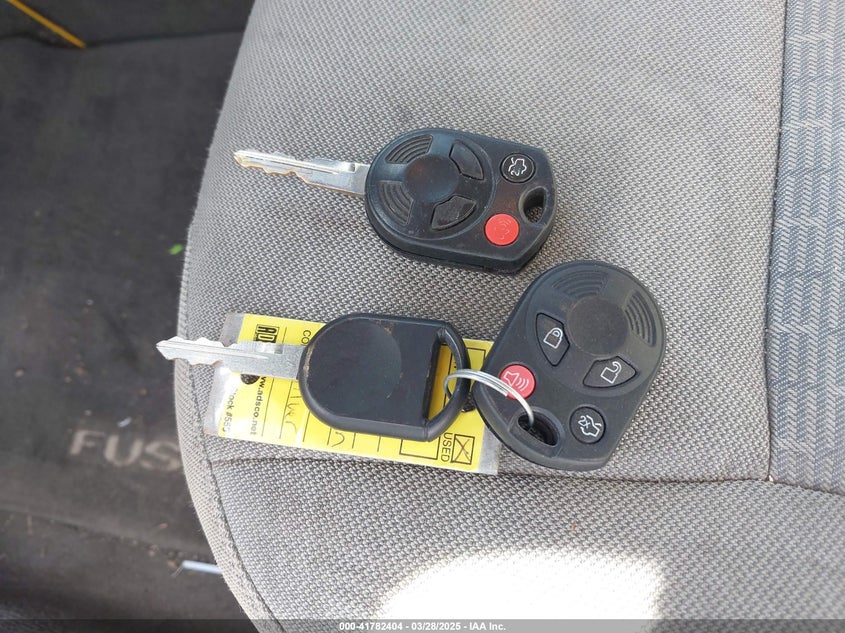 2010 FORD FUSION VIN: 3FAHP0GA1AR235947