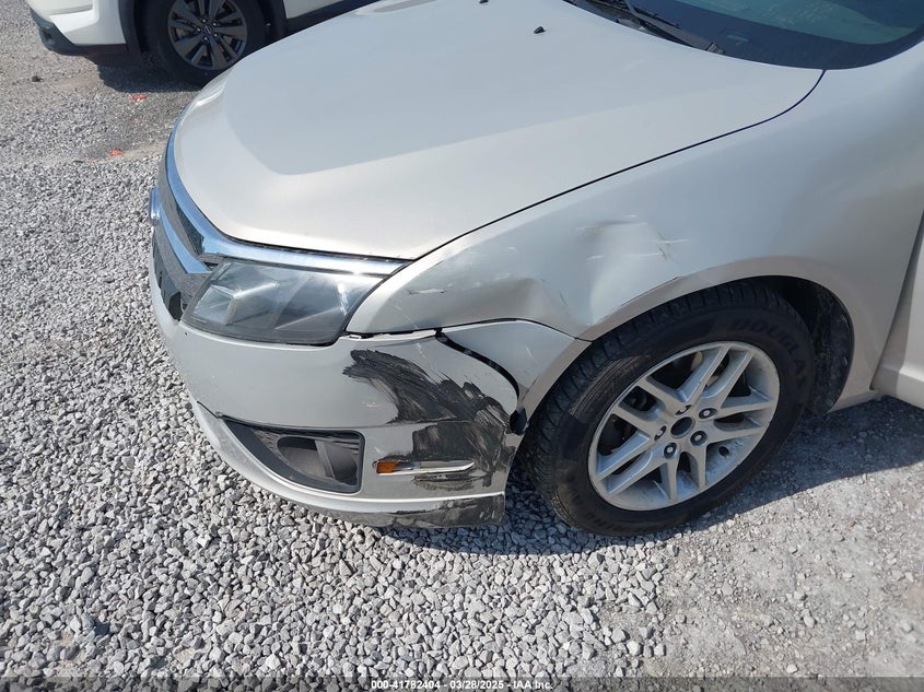 2010 FORD FUSION VIN: 3FAHP0GA1AR235947