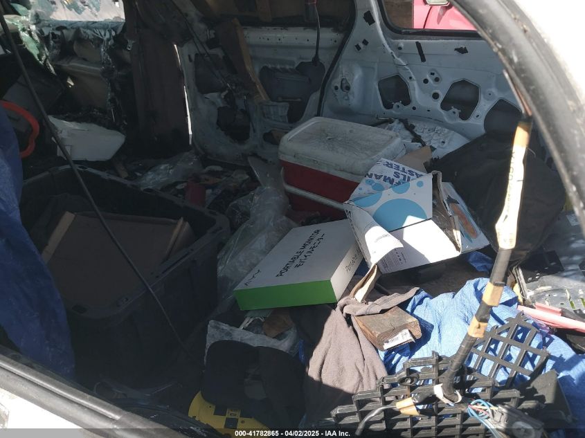 2000 Toyota Sienna Le VIN: 4T3ZF13C5YU248821 Lot: 41782865