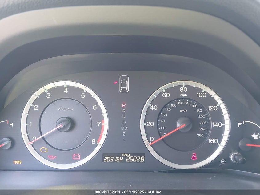 2009 HONDA ACCORD VIN: 1HGCP26439A112279