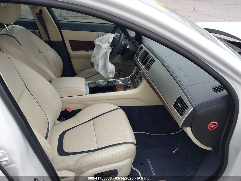 2014 JAGUAR XF V6 SC - SAJWA0EX0E8U09381