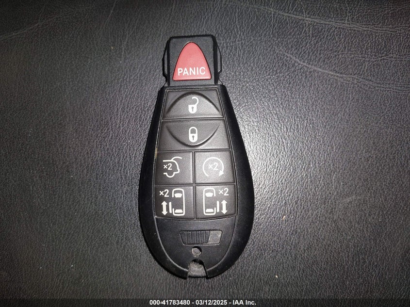 2013 CHRYSLER TOWN & COUNTRY LIMITED - 2C4RC1GG2DR802696