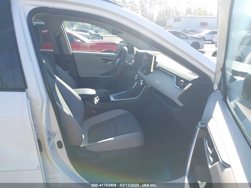 2024 TOYOTA RAV4 HYBRID XLE - 4T3RWRFV3RU129243