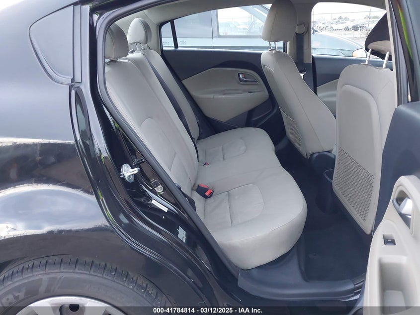 2014 KIA RIO VIN: KNADM4A37E6373124