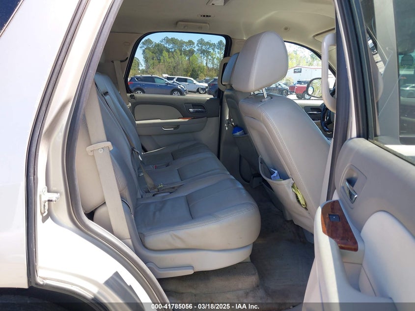 2007 Chevrolet Tahoe Lt VIN: 1GNFK13047R395142 Lot: 41785056