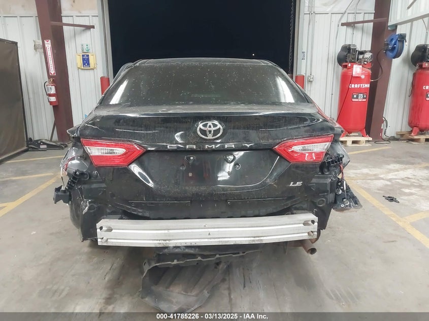 2018 TOYOTA CAMRY VIN: JTNB11HK2J3031246