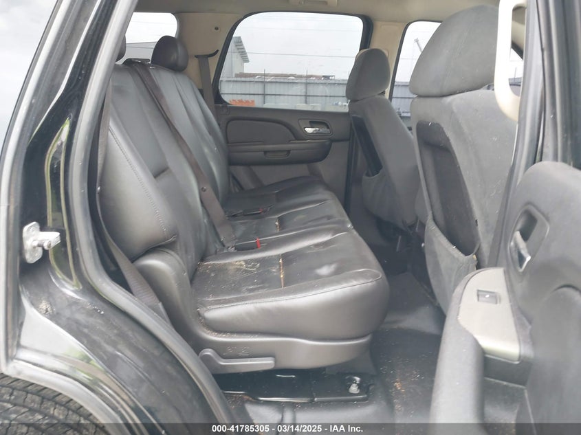 2009 CHEVROLET TAHOE VIN: 1GNFK03079R123035
