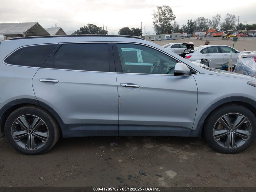 2014 HYUNDAI SANTA FE VIN: KM8SRDHF4EU082700
