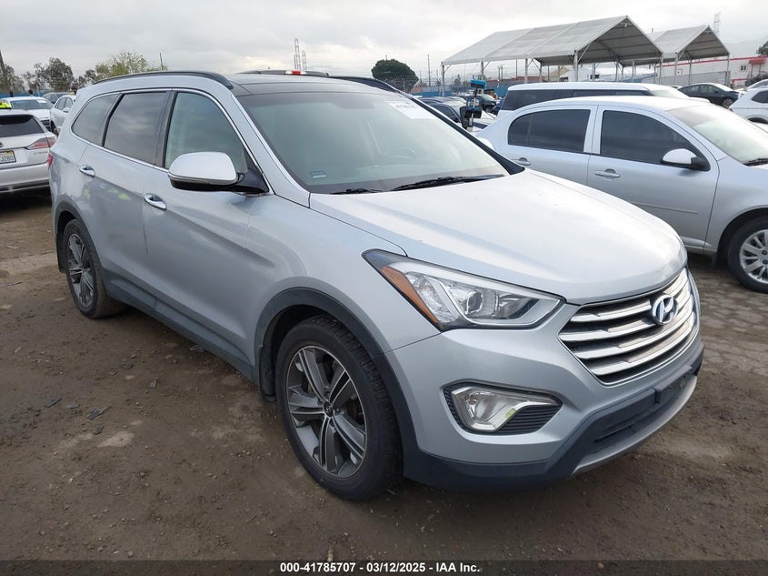 2014 HYUNDAI SANTA FE VIN: KM8SRDHF4EU082700