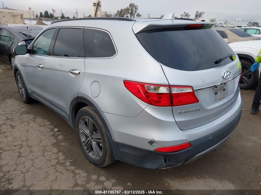 2014 HYUNDAI SANTA FE VIN: KM8SRDHF4EU082700