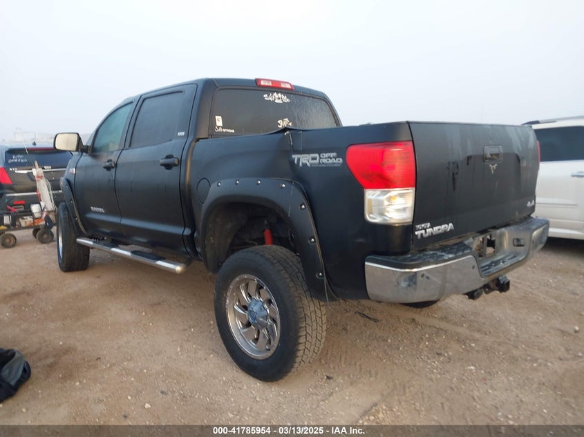 2011 TOYOTA TUNDRA VIN: 5TFDY5F15BX200017