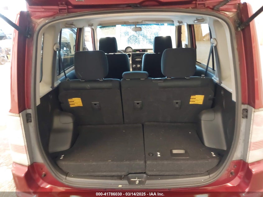2006 SCION XB VIN: JTLKT324364086671