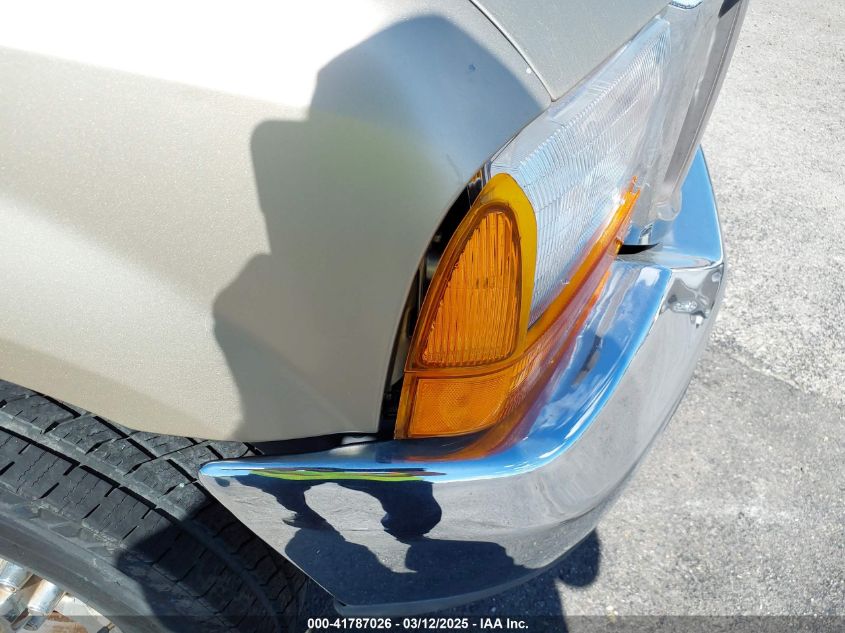 2000 Ford Super Duty F-250 Lariat/Xl/Xlt VIN: 1FTNW20F4YEE30441 Lot: 41787026