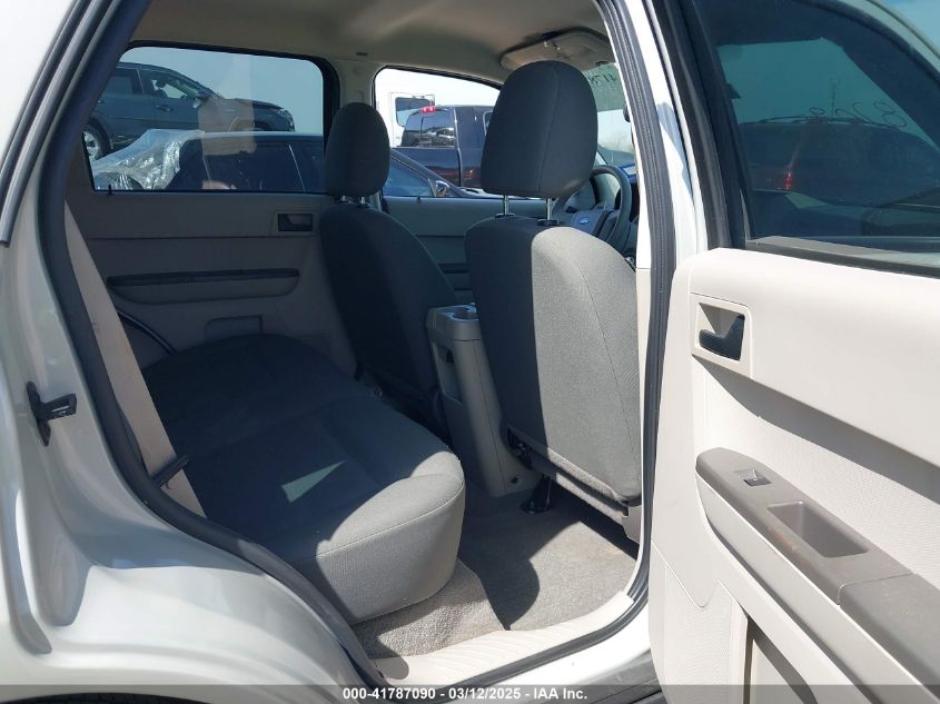 2008 Ford Escape Xls/Xls Manual VIN: 1FMCU02Z38KB28404 Lot: 41787090