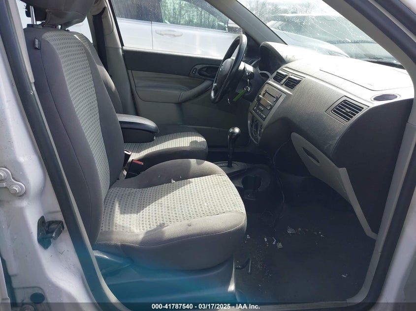 2007 FORD FOCUS VIN: 1FAHP34N87W361818