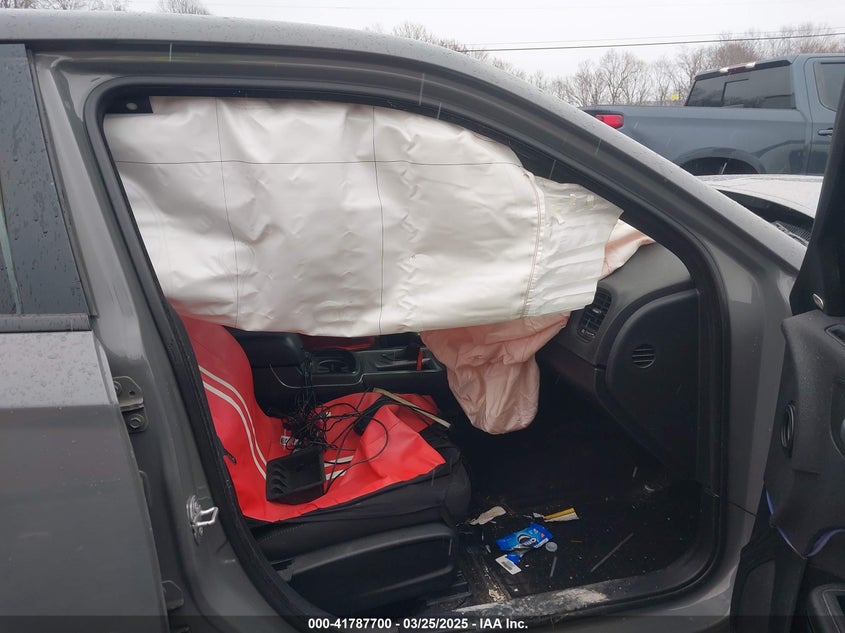 2018 DODGE CHARGER VIN: 2C3CDXJG3JH115621