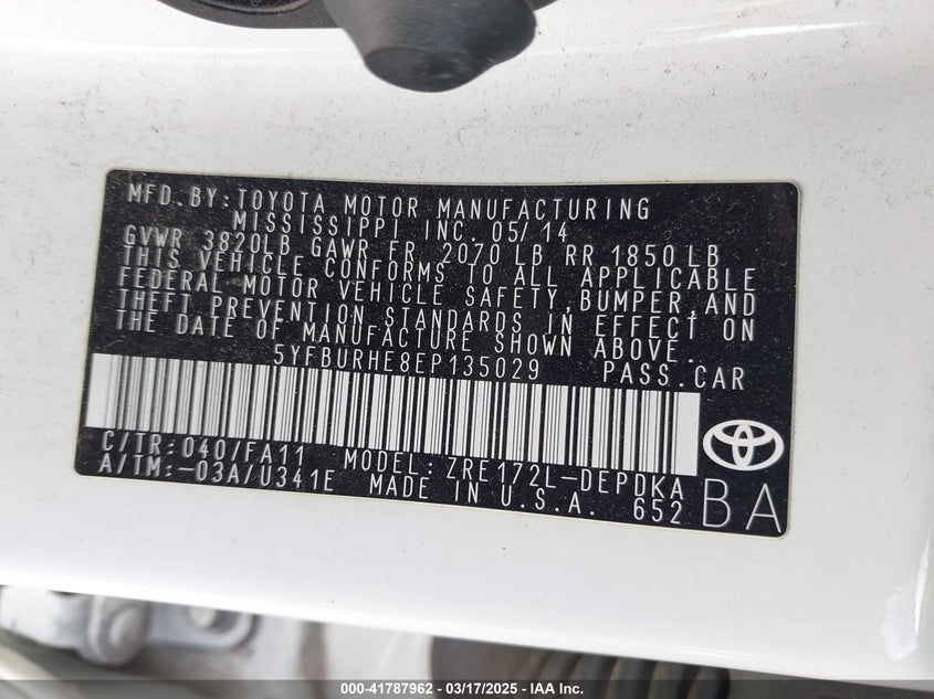 2014 TOYOTA COROLLA VIN: 5YFBURHE8EP135029