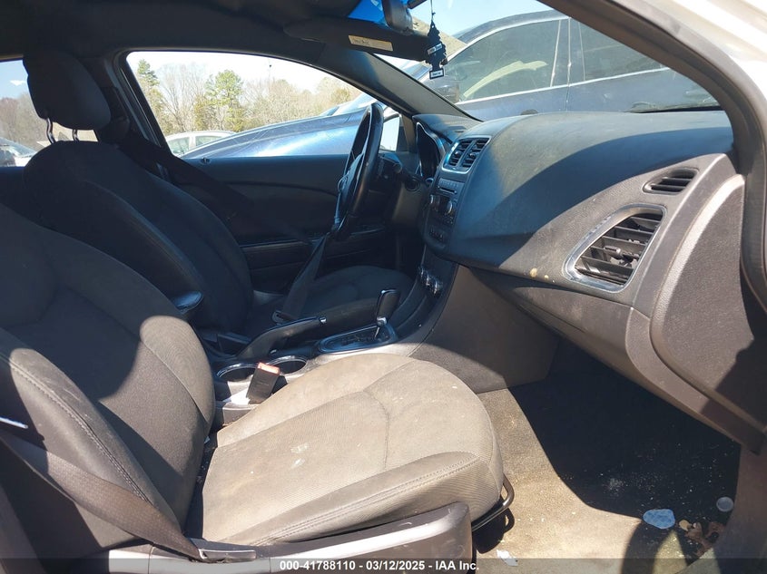 2012 DODGE AVENGER VIN: 1C3CDZCB5CN266256