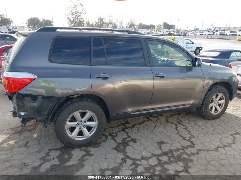 JTEDS41A392087688 2009 TOYOTA HIGHLANDER photo no. 14