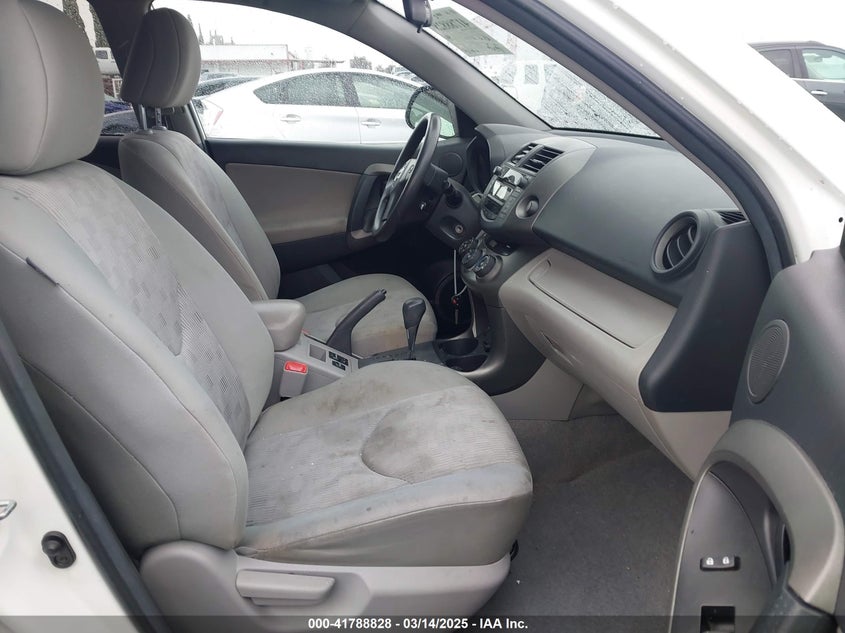 2011 TOYOTA RAV4 VIN: 2T3ZF4DV0BW101279
