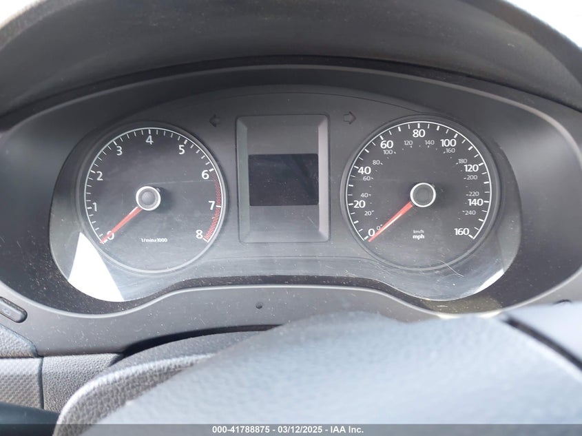 2011 VOLKSWAGEN JETTA VIN: 3VWDZ7AJ1BM379918