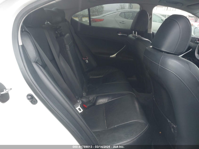 2011 LEXUS IS 250 VIN: JTHBF5C25B5149218