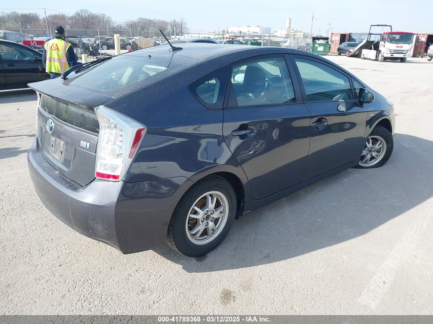 2011 TOYOTA PRIUS VIN: JTDKN3DU5B0286200