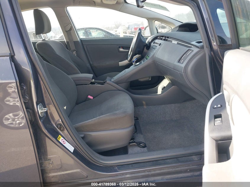 2011 TOYOTA PRIUS VIN: JTDKN3DU5B0286200