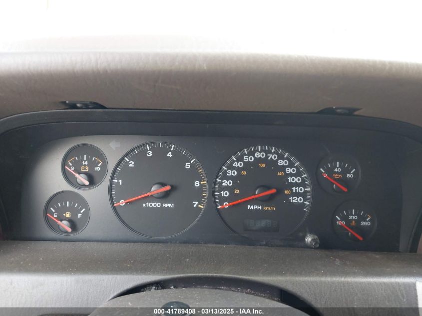 2000 Jeep Grand Cherokee Laredo VIN: 1J4GW48SXYC425028 Lot: 41789408