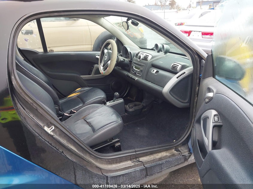 2008 SMART FORTWO VIN: WMEEJ31X28K195424