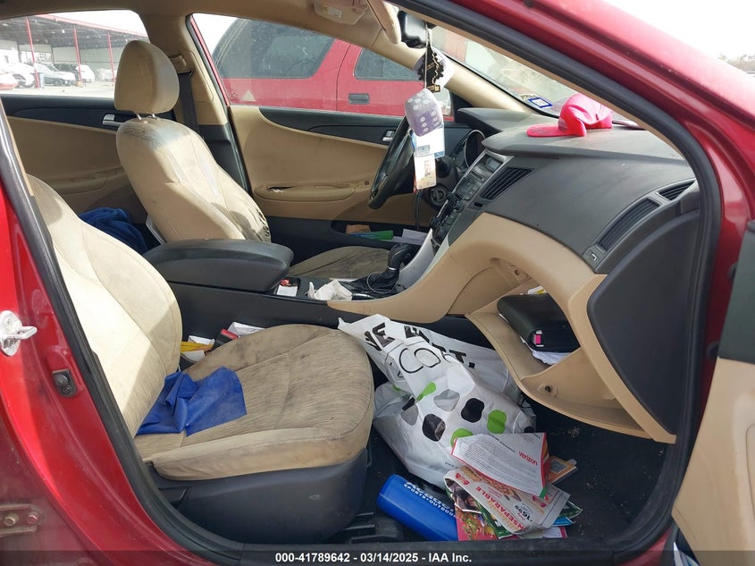 2012 HYUNDAI SONATA VIN: 5NPEB4AC5CH457975